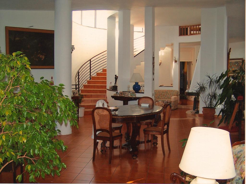 B&B Villa Napoli Battipaglia Exterior foto